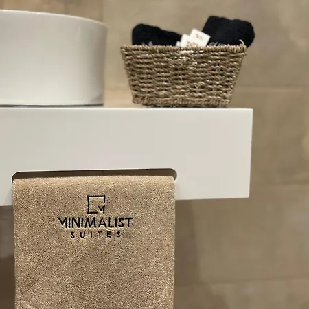 アパートホテル Minimalist 3*