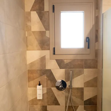 Minimalist 3* Ποτός