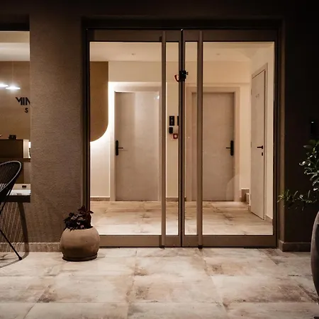 Minimalist 3* Ποτός