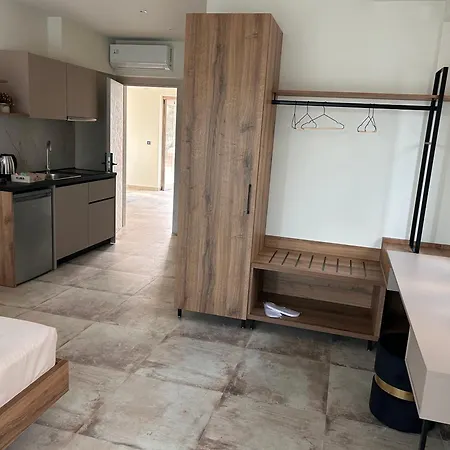 Minimalist 3* Ποτός