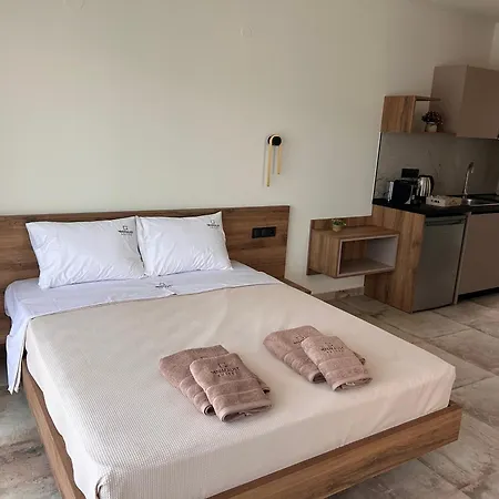 Minimalist Apartmanhotel 3*